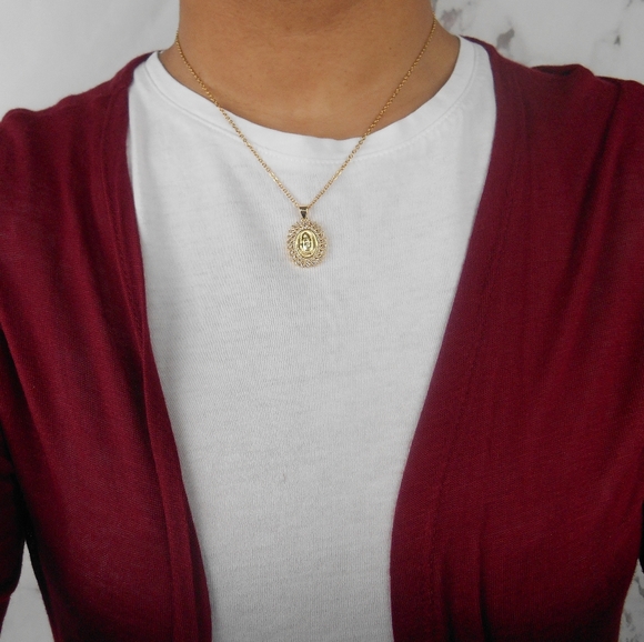 24k Gold Filled Virgin Mary Necklace - Picture 3 of 8